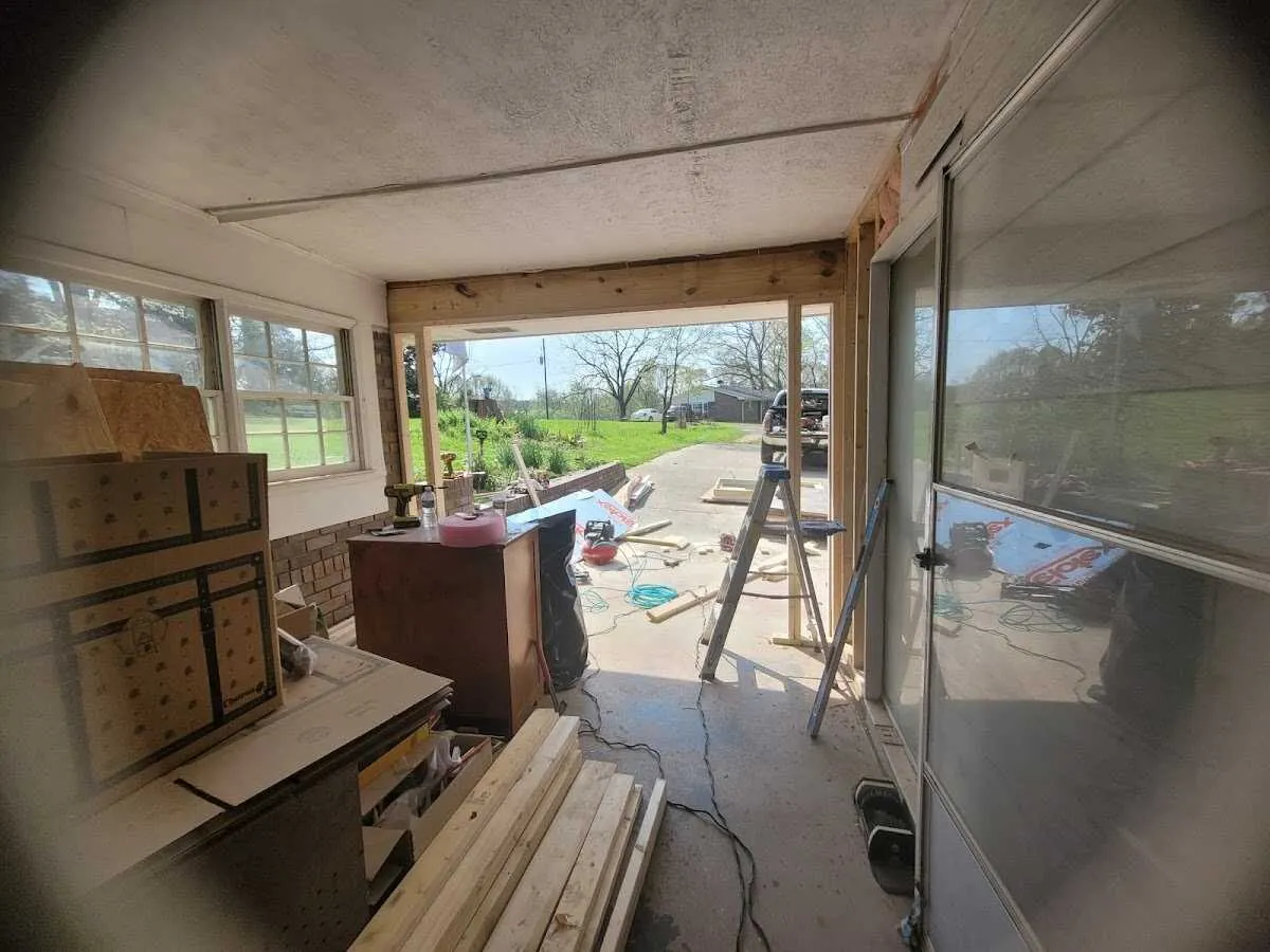 Air movers and dehumidifier for Drying & Dehumidification in Independent Hill